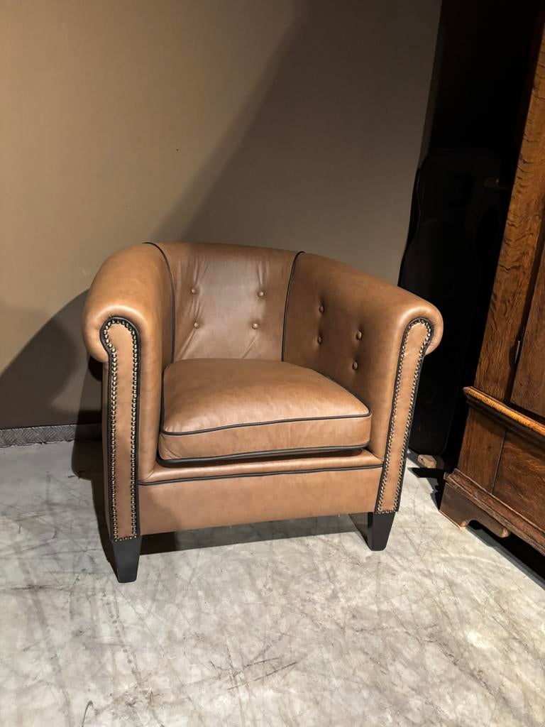 Clubfauteuil Runderleer Zgan, Zo goed als nieuw, Klassiek Chique, 50 tot 75 cm, Lounge atelier