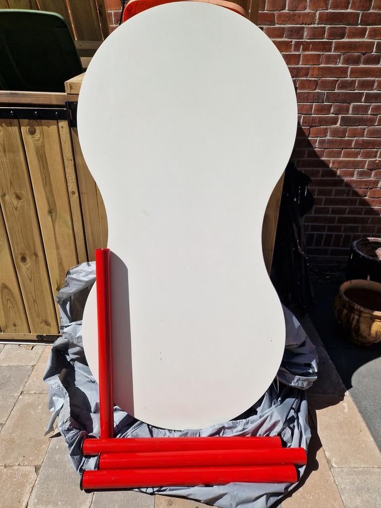 Tafel in ronde vormen, Ophalen, Gebruikt