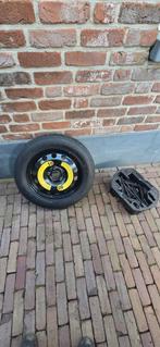 Continental thuiskomer met krik 125/90/r 16, Ophalen of Verzenden, Gebruikt
