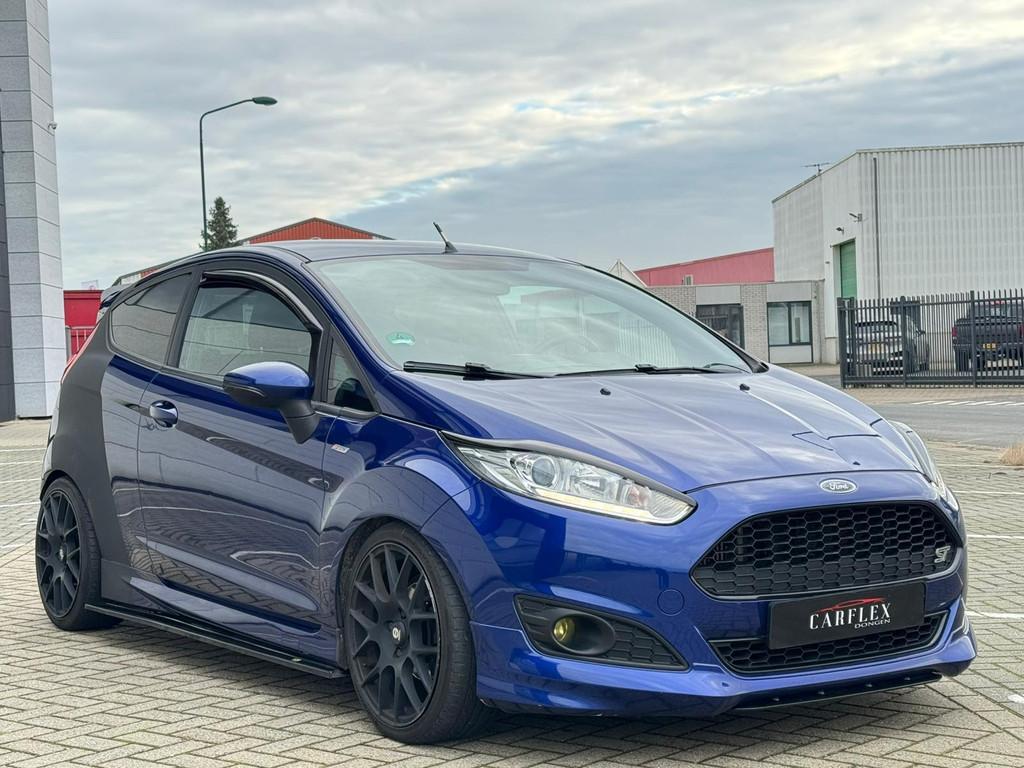 Ford Fiesta 1.0 EcoBoost ST Line H&R/MAXTON/17", Auto's, Gebruikt, Euro 6, 23 km/l, Handgeschakeld