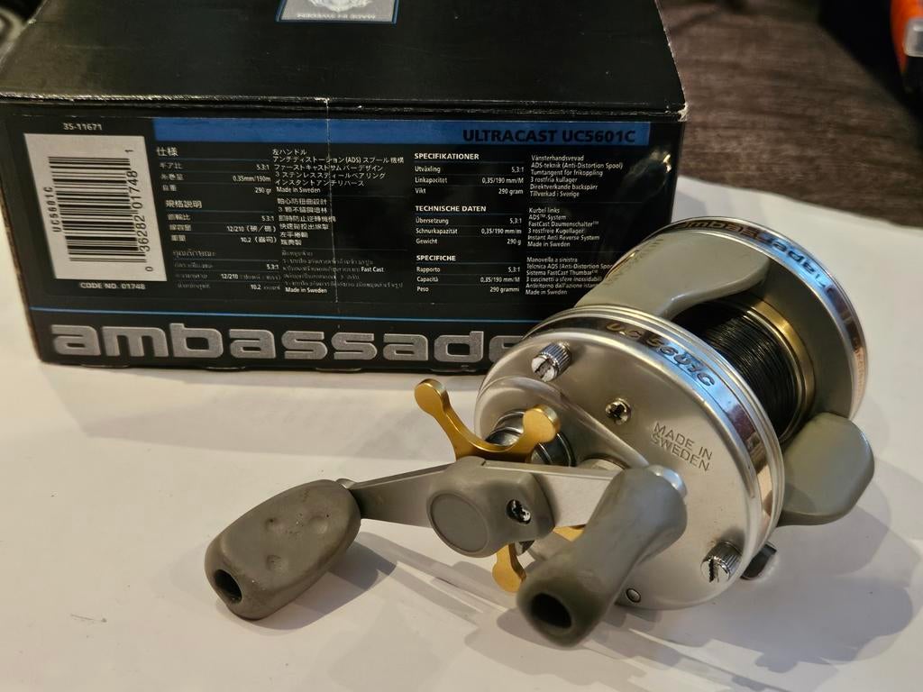 Abu Garcia ambassadeur ultracast UC5601C, Ophalen of Verzenden, Zo goed als nieuw, Molen