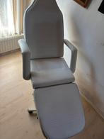 Behandelstoel wit, Ophalen, Zo goed als nieuw, Massagetafel