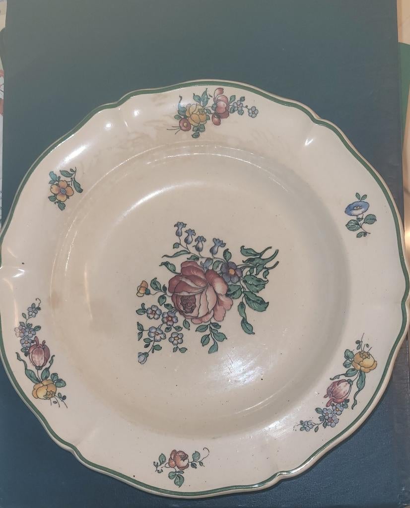 VILLEROY & BOCH BORDEN met roos, Antiek en Kunst, Ophalen of Verzenden