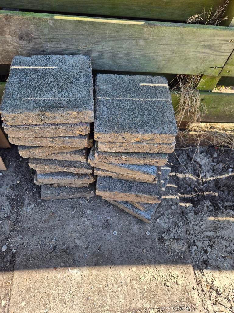 Zoon 30 van de tegeltjes had ze als patroon tussen 60x40, Tuin en Terras, Ophalen of Verzenden, Gebruikt, Beton, Terrastegels