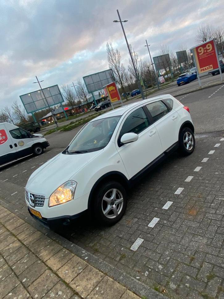Nissan Qashqai 1.6 2WD 2009 Wit, Auto's, Nissan, Particulier, Qashqai, ABS, Airbags, Airconditioning, Bluetooth, Boordcomputer