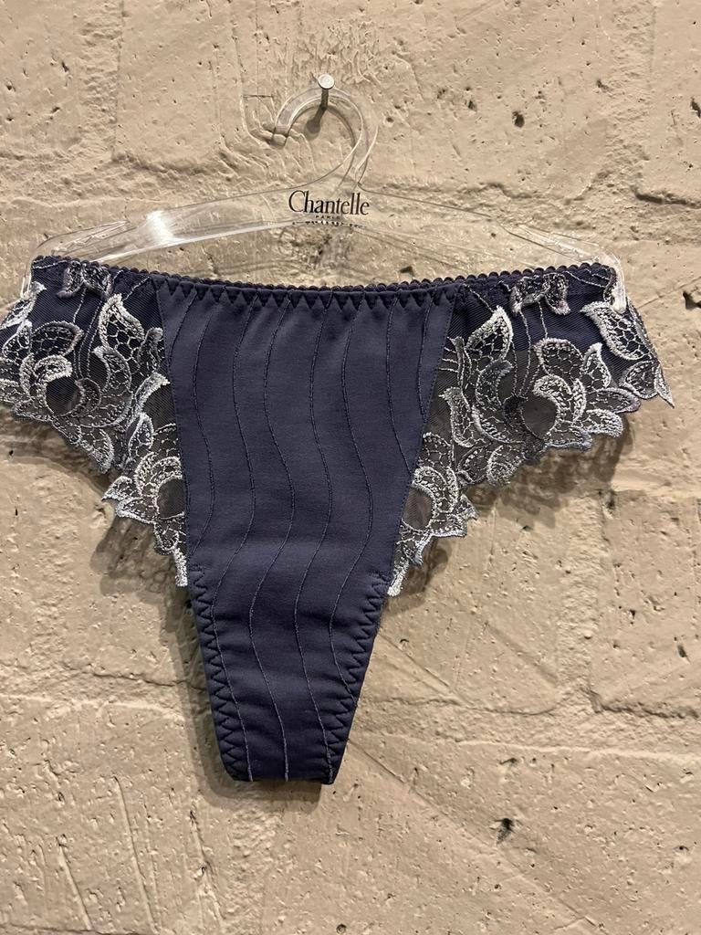 Prima Donna string maat 42 NIEUW!! Nu €15,-, Ophalen of Verzenden, String