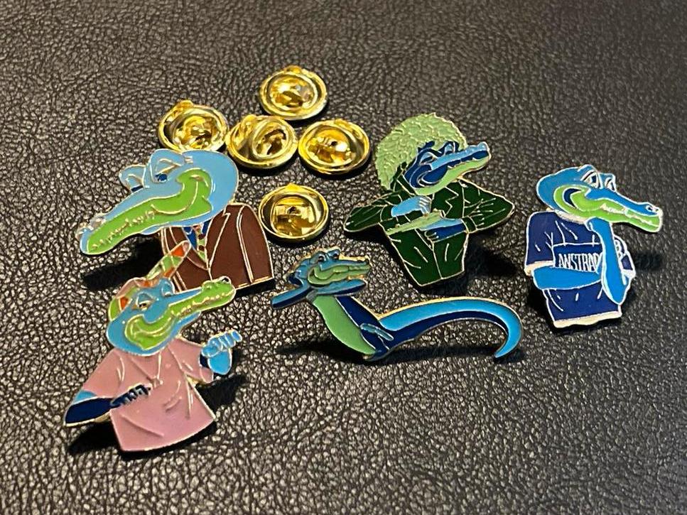 Amstrad 92 Pin -  verzamelobject, Verzamelen, Speldjes, Pins en Buttons, Gebruikt, Speldje of Pin, Merk, Ophalen of Verzenden