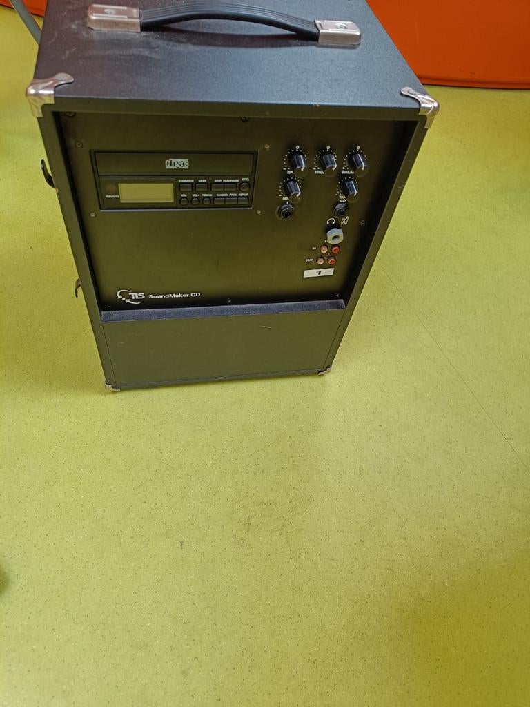 Luidsprekers, microfoon en cd speler., Audio, Tv en Foto, Luidsprekers, Front, Rear of Stereo speakers, Minder dan 60 watt, Overige merken