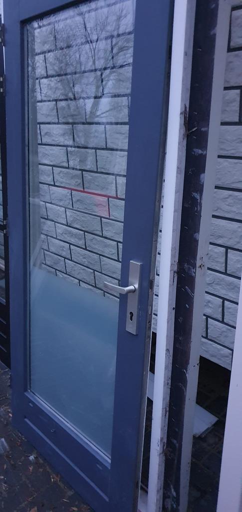 Buitendeur tuindeur met kozijn hardhout dubbelglas, Doe-het-zelf en Verbouw, 75 tot 150 cm, Deurkozijn, Ophalen of Verzenden, Zo goed als nieuw