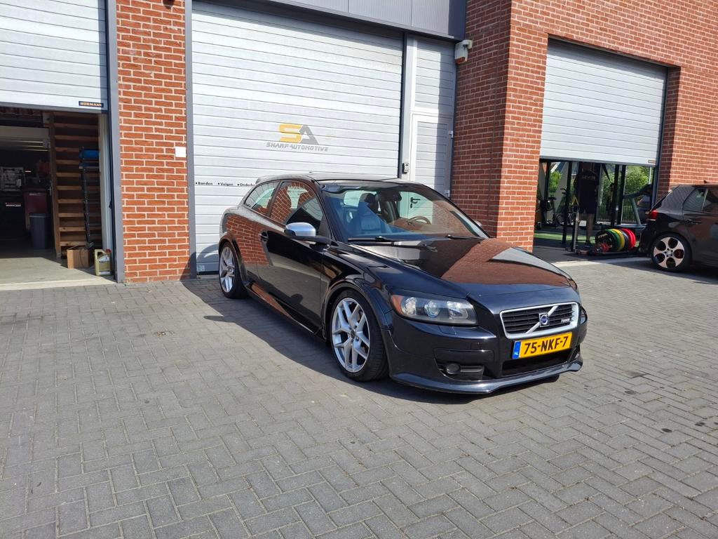 Volvo C30 2.4 R-Design, Auto's, Voorwielaandrijving, Zwart, 700 kg, Zwart