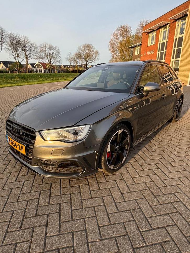 Audi A3 2.0 TDI 135KW SB Quattro AUT 2015 Grijs, Auto's, Audi, Bedrijf, A3, 4x4, ABS, Achteruitrijcamera, Adaptieve lichten, Adaptive Cruise Control