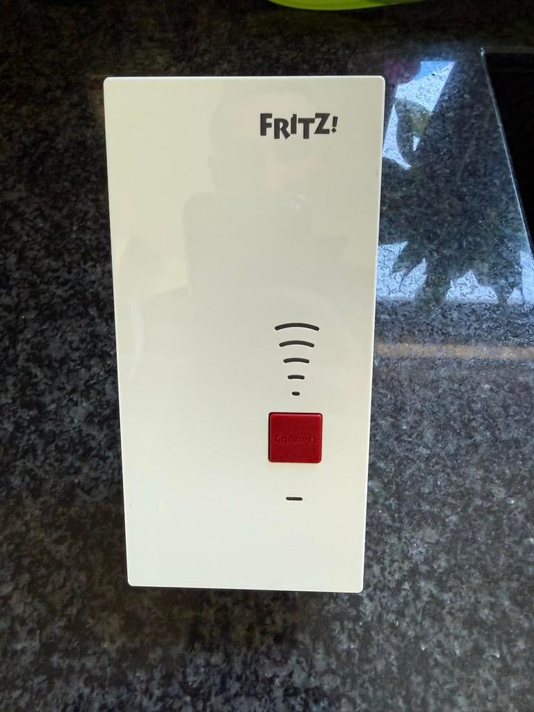 Fritz Repeater 2400 - Wifi versterker, Computers en Software, Routers en Modems, Ophalen of Verzenden, Zo goed als nieuw