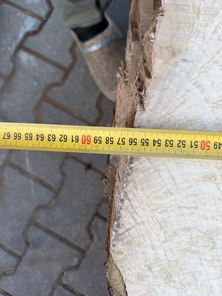 Walnoot schaaldelen hele stam 400 euro, Tuin en Terras, Palen, Balken en Planken, Ophalen, Zo goed als nieuw, 250 cm of meer, Planken