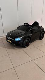 Zwarte auto met nieuwe accu en oplader, Ophalen of Verzenden, Zo goed als nieuw