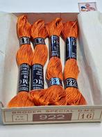 DMC broder 16, bruin 922, Hobby en Vrije tijd, Borduren en Borduurmachines, Mulhouse, France, Ophalen of Verzenden, Borduurgaren of Zijde