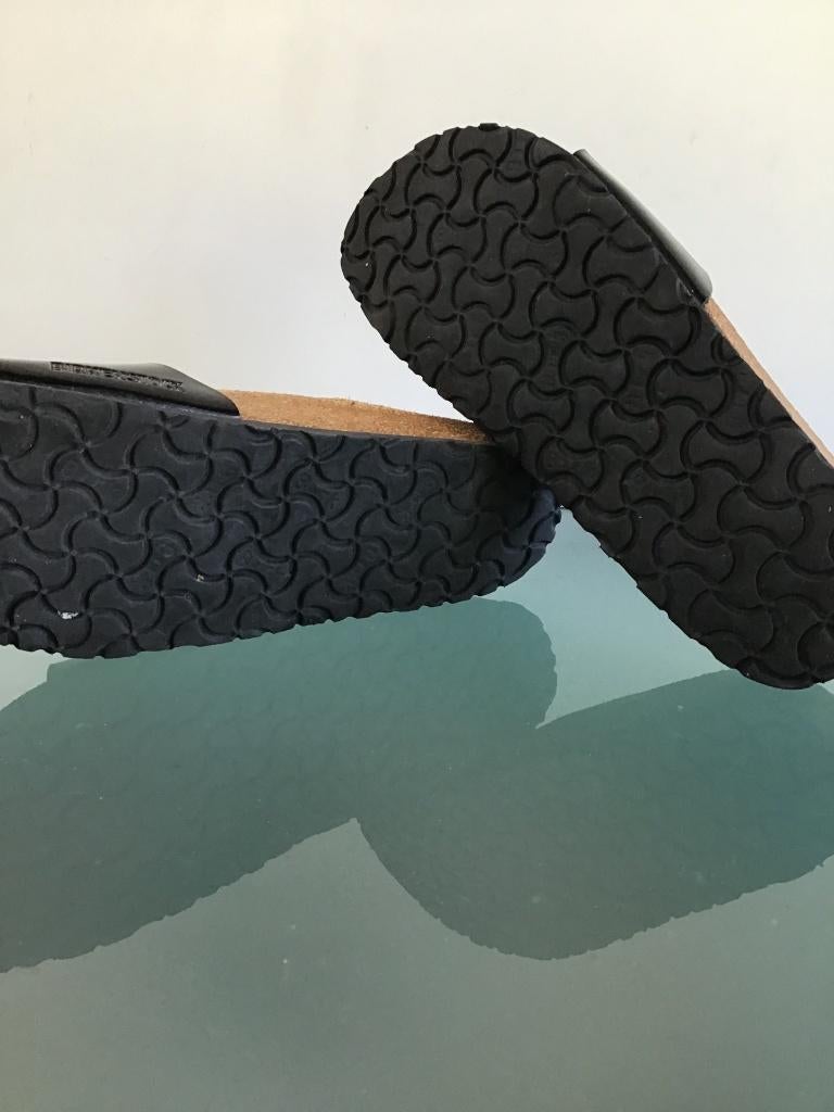 Birkenstock Madrid 38 | zwart | Gratis verzenden, Slippers, Verzenden, Zwart, Zo goed als nieuw