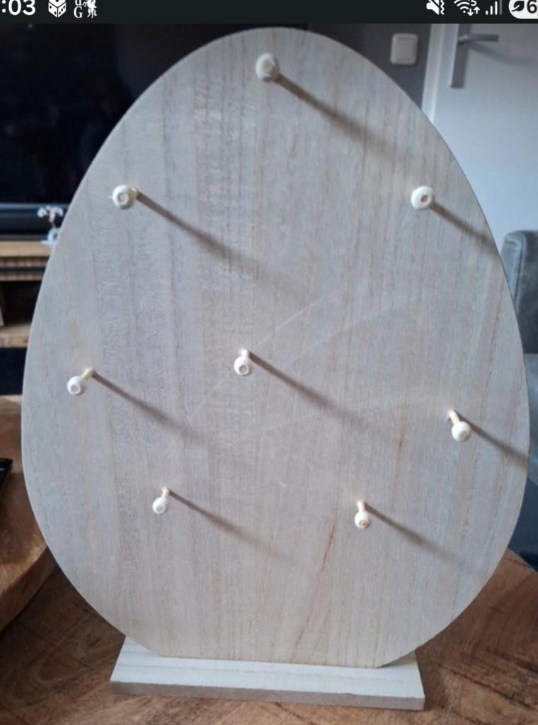 Houten paasei, Ophalen of Verzenden, Zo goed als nieuw