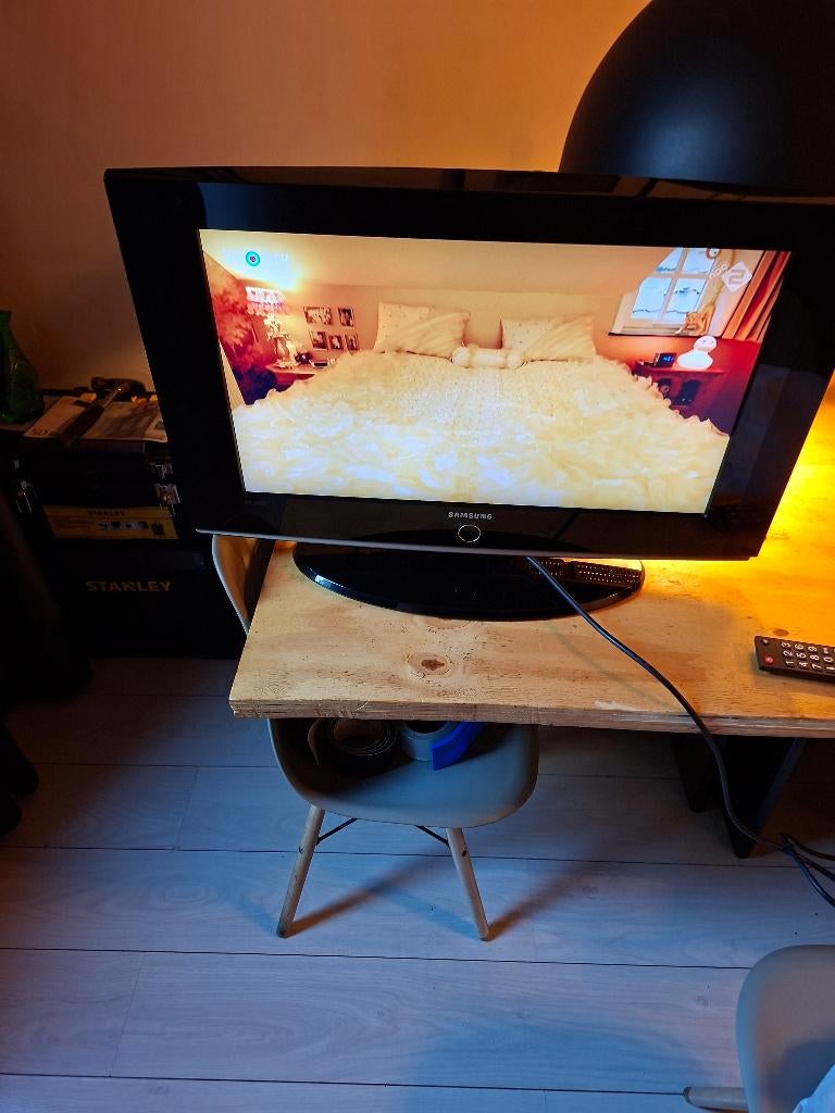26 inch samsung tv in goede staat, Ophalen, Gebruikt, 50 Hz, Samsung