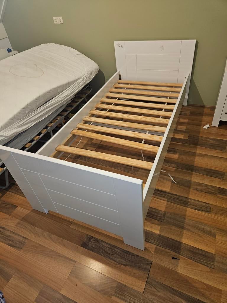 Eenpersoonsbed, Huis en Inrichting, Slaapkamer | Bedden, Ophalen, Gebruikt, 90 cm, Eenpersoons