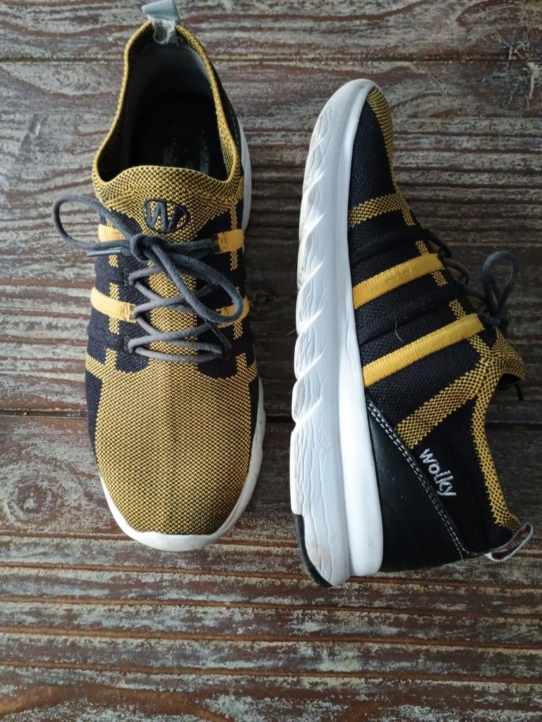 Wolky sneakers zwart/geel maat 39, Kleding | Dames, Schoenen, Wolky, Verzenden, Zwart, Sneakers of Gympen