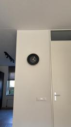 Karlsson klok zwart goud, Ophalen of Verzenden, Gebruikt, Analoog, Wandklok