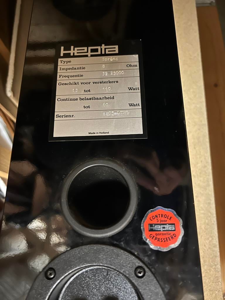 2 Hepta geluidsboxen, Gebruikt, 120 watt of meer, Front, Rear of Stereo speakers, Ophalen