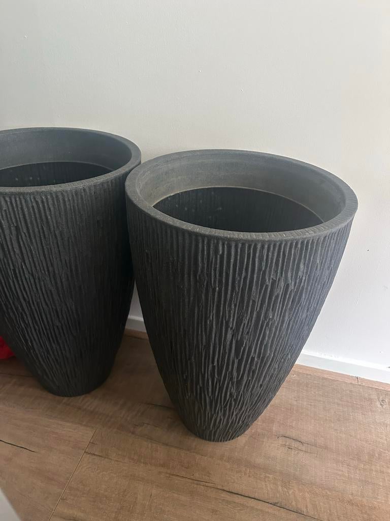 Grote antraciet kleur plantenpotten, Tuin en Terras, Bloempotten, Kunststof, Gebruikt, Rond, Binnen