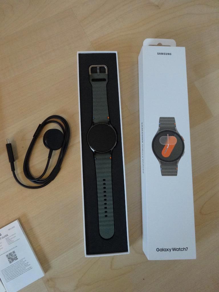 Samsung Galaxy Watch 7 (NIEUW), Zwart, Nieuw, Ophalen of Verzenden, Samsung