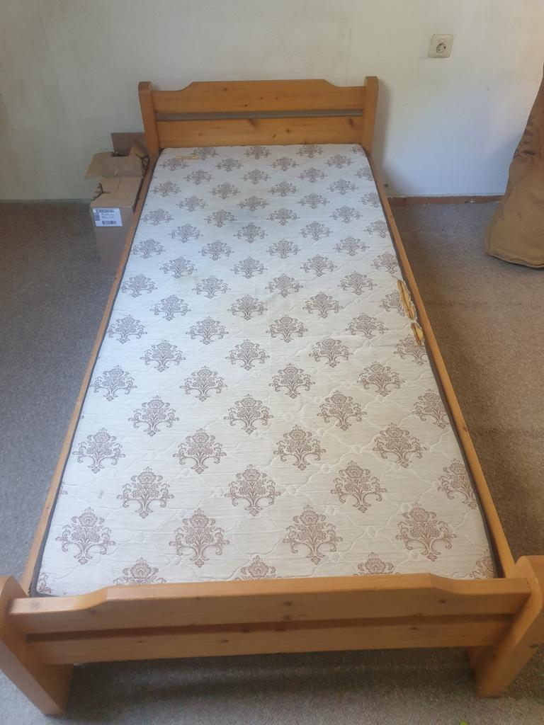 Gratis 1 persoons bed, Ophalen, Gebruikt, Eenpersoons