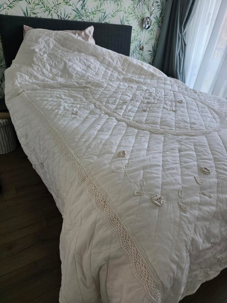 Super mooie beddensprei, Huis en Inrichting, Ophalen of Verzenden, Zo goed als nieuw, Tweepersoons, Deken of Dekbed