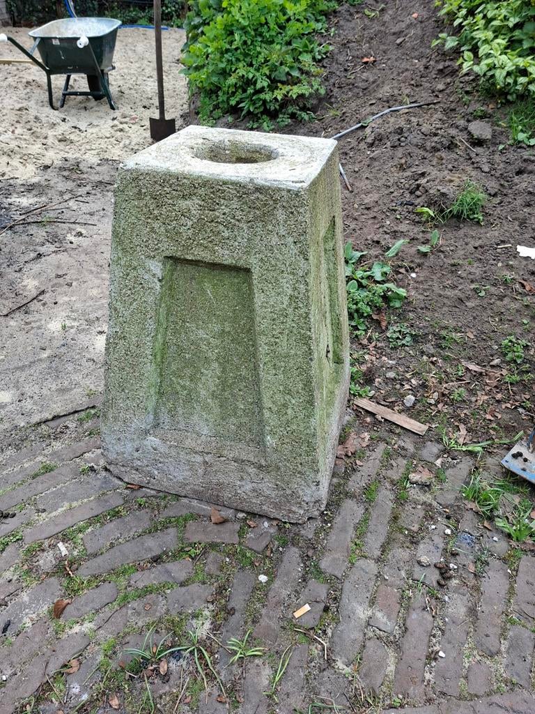 Groot beton blok/voet, Tuin en Terras, Ophalen, Rond