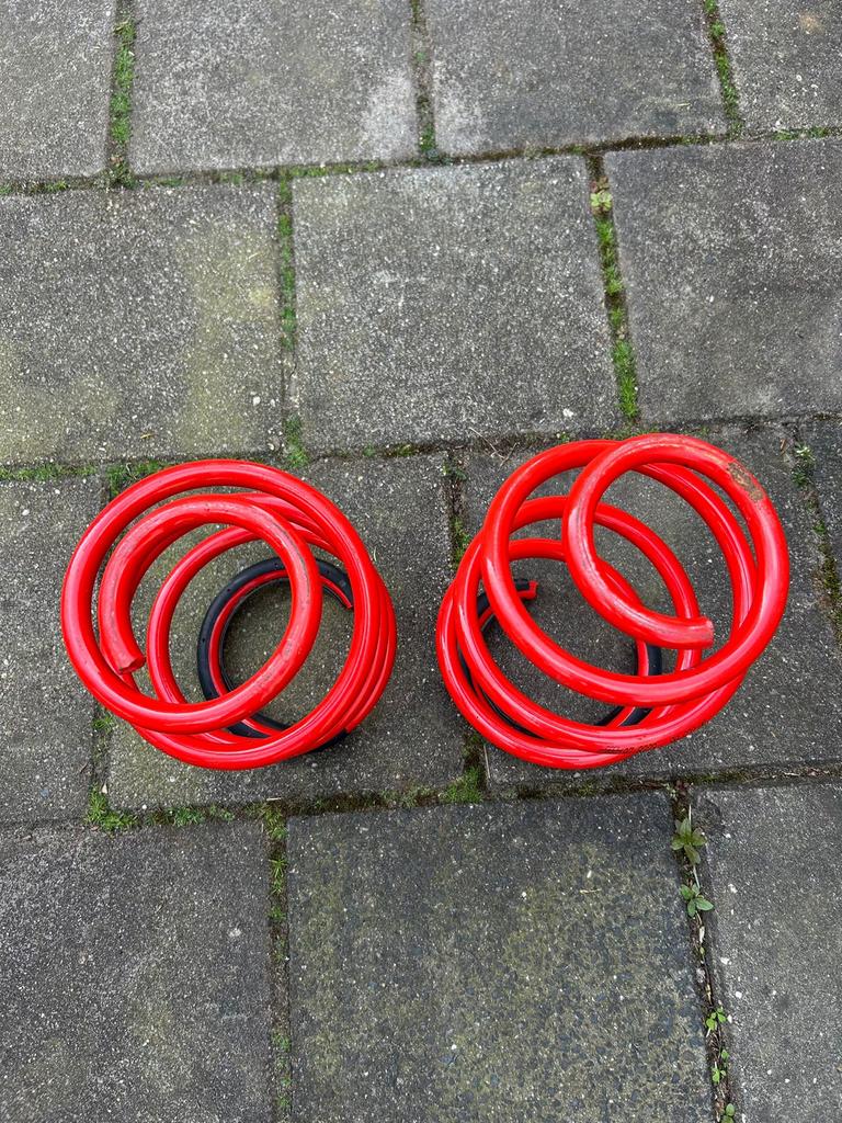 Verlagingsveren voorzijde Transporter T6.1, Ophalen of Verzenden, Gebruikt, Volkswagen