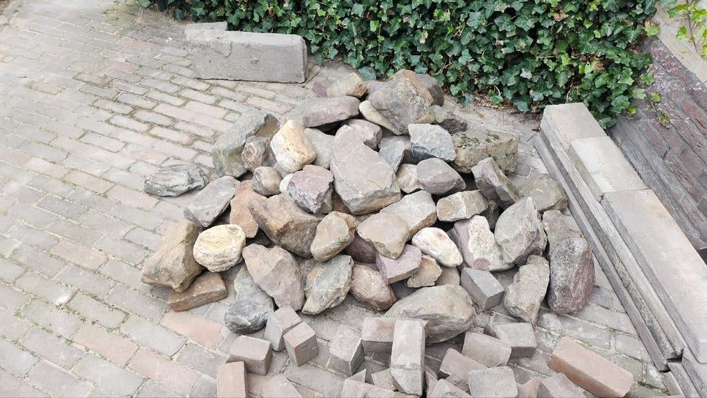 Zwerfkeien stenen rotsblokken breuksteen stortsteen, Tuin en Terras, Ophalen, Kei