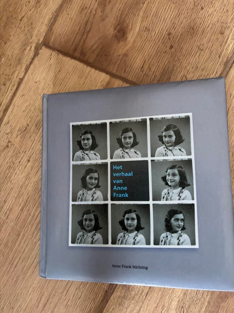 Het verhaal van Anne Frank - Anne Frank Stichting, Boeken, Ophalen of Verzenden, 20e eeuw of later, Gelezen