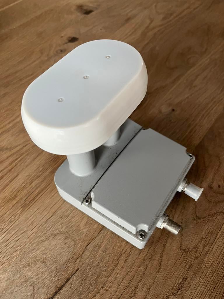 DUO lnb Canal Digitaal, Ophalen of Verzenden, Zo goed als nieuw, Minder dan 2 meter, Overige kabels