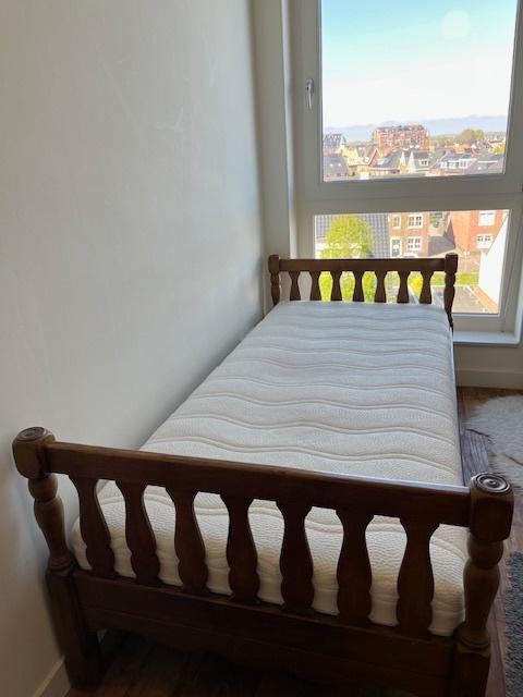 eenpersoonsbed met matras, Ophalen, Gebruikt, 90 cm, Eenpersoons
