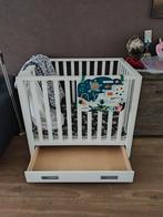 TWF Box Lieke met lade, 2 kleden + Boxzak + Activiteitenbord, Ophalen, Gebruikt, Vierkant, In hoogte verstelbaar