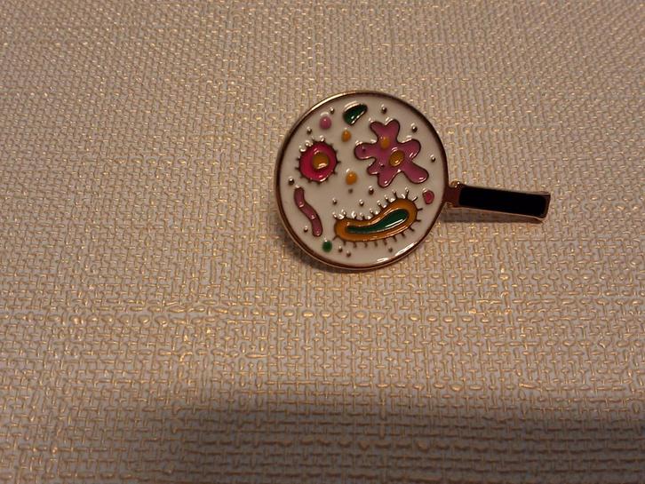 Vintage Emaille Revers Pin - Microscopisch Leven, Verzamelen, Speldjes, Pins en Buttons, Zo goed als nieuw, Ophalen of Verzenden