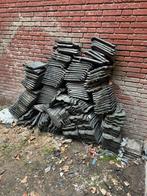 Originele Kruisdakpannen Gebroeders Teeuwen (300 stuks), Doe-het-zelf en Verbouw, Ophalen, Gebruikt, Steen of Klei, 15 m² of meer