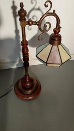 Antieke Tiffany Stijl Tafellamp met Glas-in-lood Kap, Ophalen