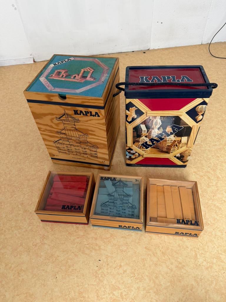 Mooie set Kapla blokken houten bouwstenen, Kinderen en Baby's, Speelgoed | Bouwstenen, Ophalen of Verzenden, Zo goed als nieuw