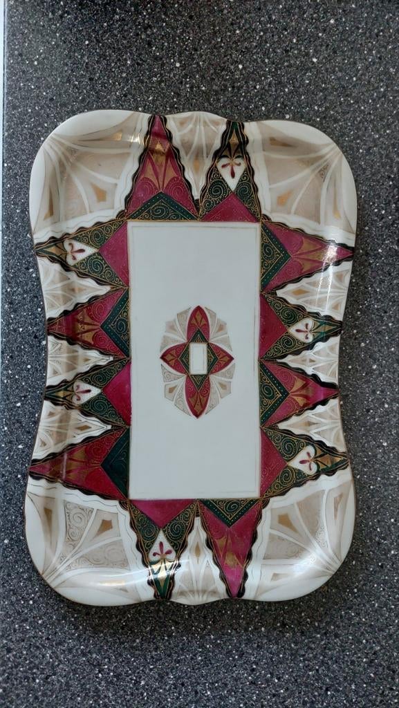 Dienblaadje met toebehoren portugees porselein, Ophalen