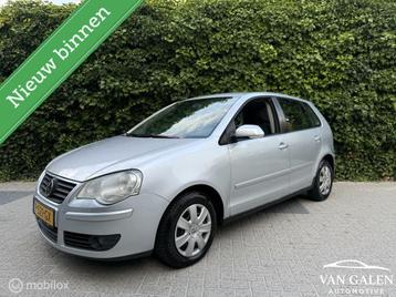 Volkswagen Polo 1.4-16V Comfort Airco|Stoelverwarming|APK beschikbaar voor biedingen