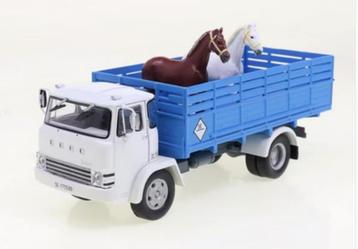 EBRO D-700 paardentransport 1/43 SERIE camion autobus # 49 beschikbaar voor biedingen