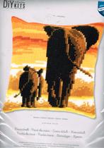 Cado vervaco borduurpakket kussen, olifanten in avondlicht, Ophalen of Verzenden, Nieuw, Handborduren, Borduurpakket