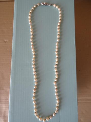 Parelketting parelsnoer met natuurlijke parels witgoud 51cm beschikbaar voor biedingen