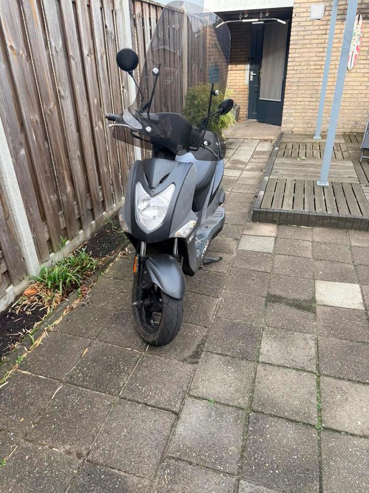 Kymco Agility 50, Fietsen en Brommers, Brommeronderdelen | Scooters, Gebruikt, Kymco, Overige typen, Ophalen