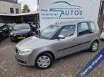 Skoda Roomster 1.4-16V Navigator, Auto's, Voorwielaandrijving, Gebruikt, Zwart, 4 cilinders