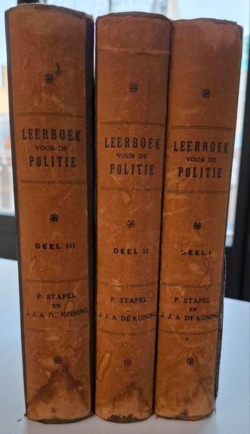 Leerboek voor de Politie 1924 beschikbaar voor biedingen