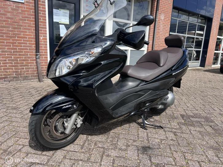 Suzuki AN 400 Burgman Z-Edition, Motoren, Motoren | Suzuki, Bedrijf, Scooter, 12 t/m 35 kW, ABS, Handvatverwarming
